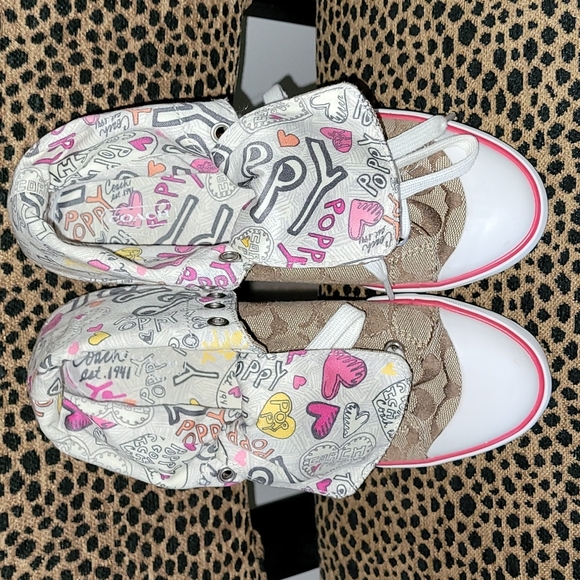 Coach Bonney Poppy High tops in traditional brown "C" pattern. Size 6 - Picture 6 of 10